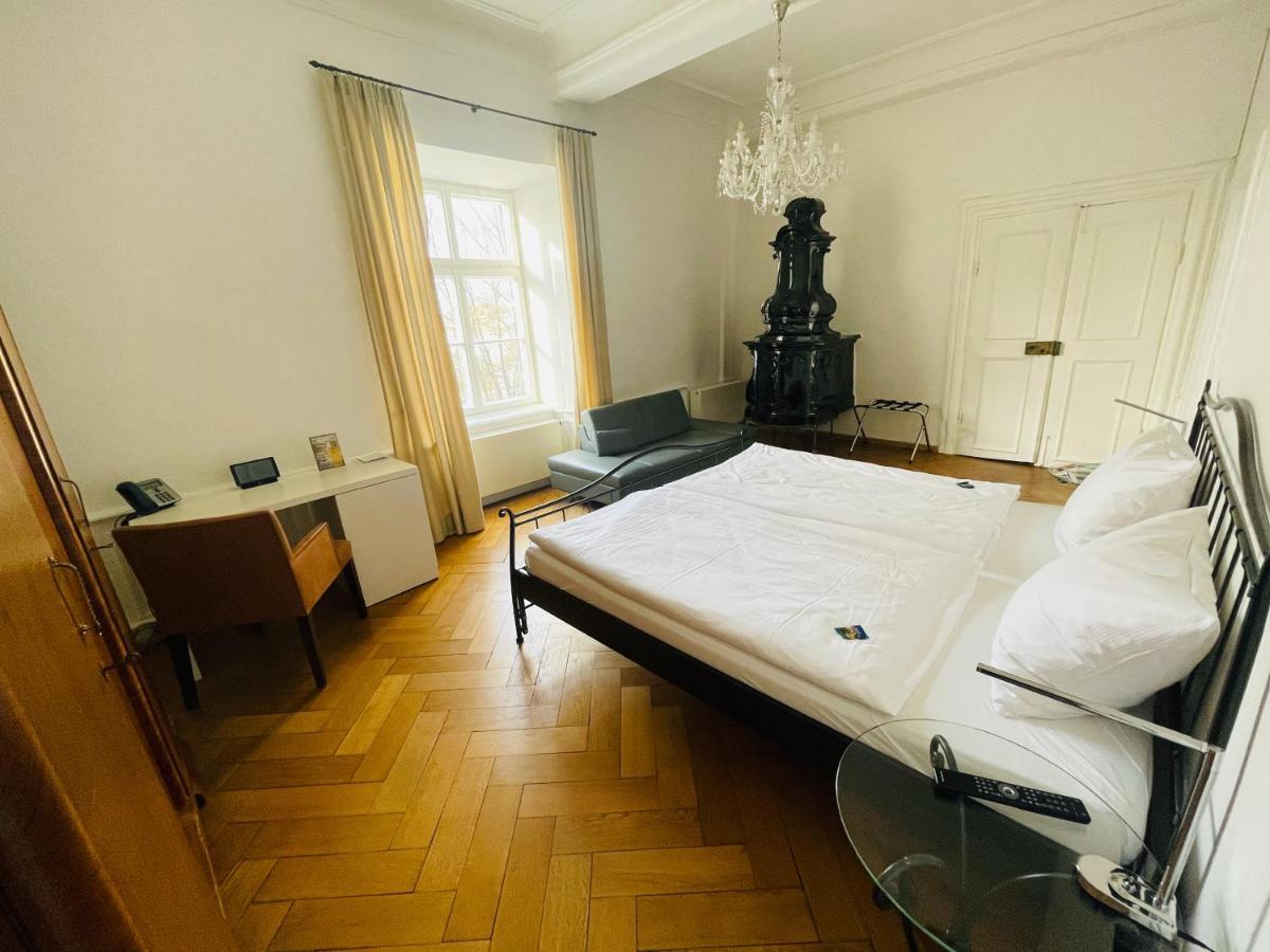 Schlossparkhotel Mariakirchen Arnstorf المظهر الخارجي الصورة