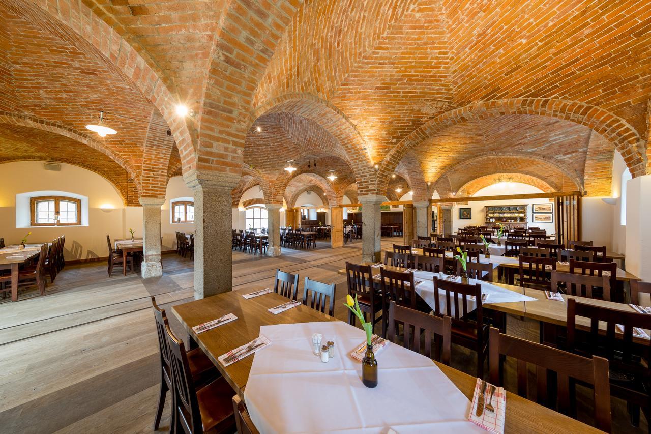 Schlossparkhotel Mariakirchen Arnstorf المظهر الخارجي الصورة