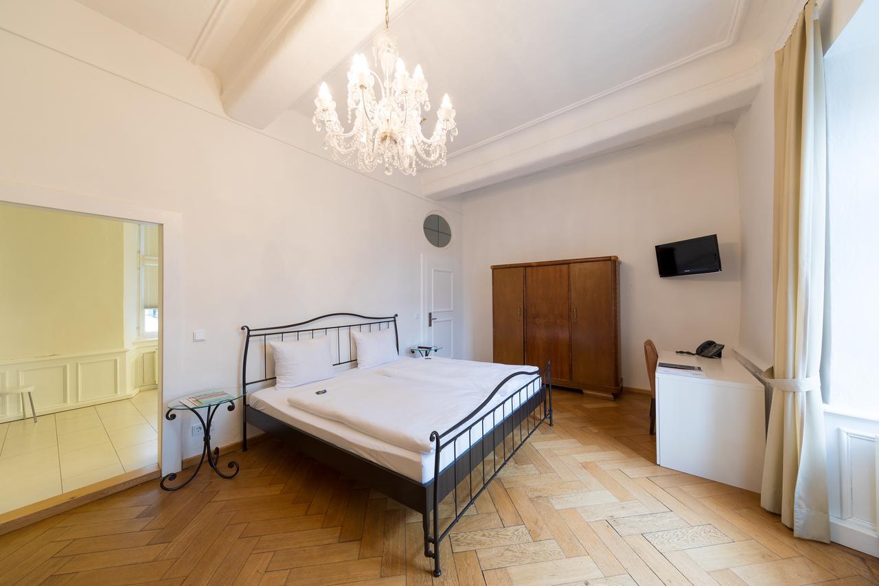 Schlossparkhotel Mariakirchen Arnstorf المظهر الخارجي الصورة