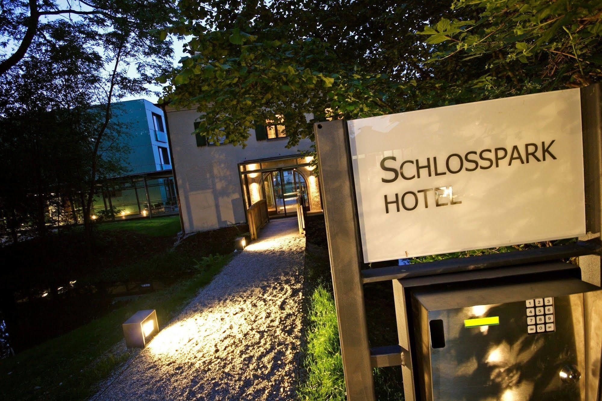 Schlossparkhotel Mariakirchen Arnstorf المظهر الخارجي الصورة