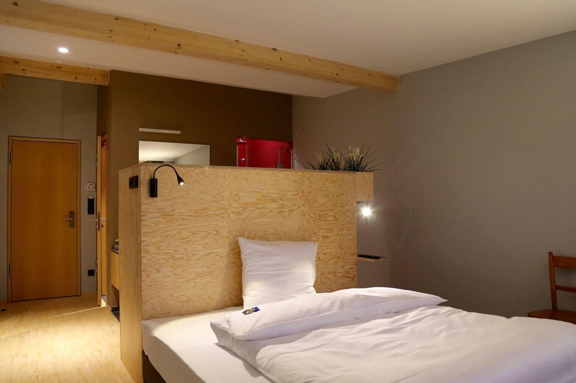 Schlossparkhotel Mariakirchen Arnstorf المظهر الخارجي الصورة